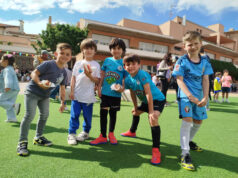 Compañía de María recauda fondos para la asociación contra el cáncer