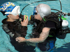 Estudiantes de la UPNA en Tudela diseñan materiales para buceo adaptado a personas con discapacidad