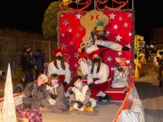 Los Reyes Magos deslumbran en su visita a Arguedas