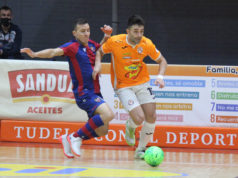 Un momento del partido entre Aspil-Jumpers Ribera Navarra FS y Levante UD FS