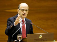 El senador Alberto Catalán exige al Gobierno que concreten plazos y presupuestos del TAV Alberto Catalán