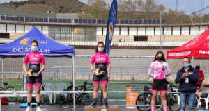 Ana Estella y Saioa Orgambide, el el podio en el velódromo d'Horta de Barcelona
