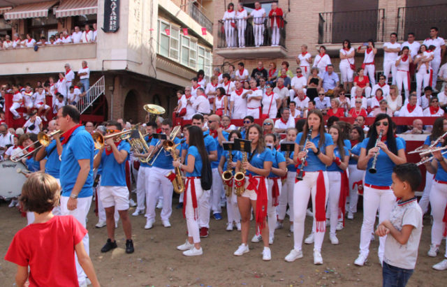 BANDA-MUSICA-VILLAFRANCA Banda de Música de Villafranca durante las fiestas patronales en honor a Santa Eufemia