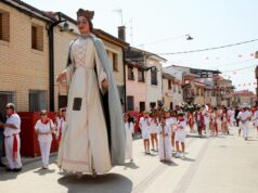 Cadreita vibra al ritmo de las peñas y los colectivos