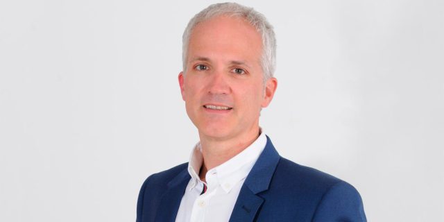 CARLOS ALCUAZ MOMENTE