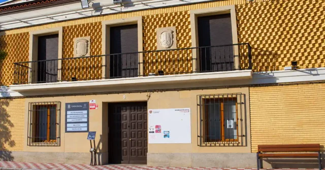 CASA DUCAL DE CADREITA