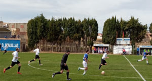 El CD Novallas sufre una nueva derrota y se aleja de la permanencia