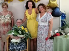 Villafranca homenajea a la vecina Carmen Gelos Soret en su cien cumpleaños Villafranca