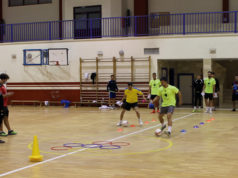 Entrenamiento de preparación Física del Cintruénigo FS dirigido por Miguel Ángel Moreno
