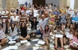 La Residencia Hogar San José de Corella rinde homenaje al voluntariado juvenil por su compromiso y cariño hacia las personas mayores Residencia Corella voluntariado juvenil