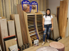 Decohogar abre su nueva tienda en el centro de Tudela Anabel García, en la nueva tienda de Decohogar en Tudela