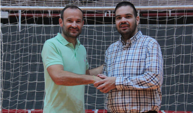 ENTRENADOR-RIBERA-NAVARRA Juanma Marrube