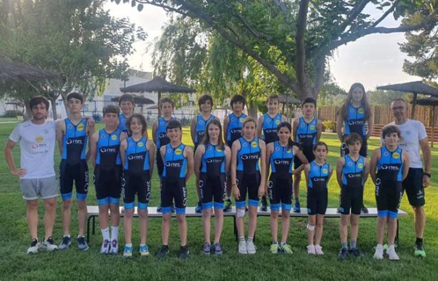 ESCUELA-TRIATLON Arenas Triatlón