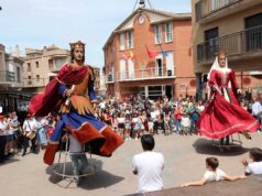 Los gigantes de Fustiñana estrenan vestimenta y restauración de cabeza y manos