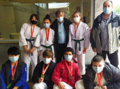 Félix Pastor con el equipo de judo infantil del Shogun