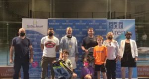 trofeo pádel Gráficas Larrad