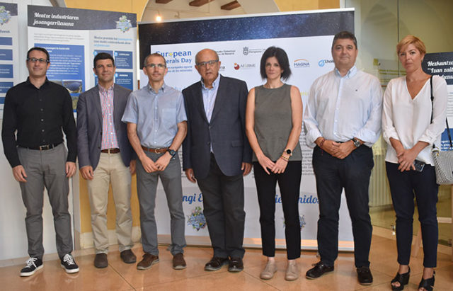 Foto-Grupo-MinerÉTICA