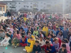 Los alumnos y alumnas de la Anunciata vuelven al cole en pijama