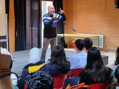 Los alumnos del IES Valle del Ebro comparten Semana Literaria con Alexis Díaz-Pimienta