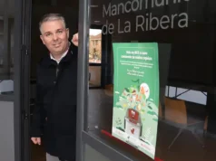 Fernando Ferrer, presidente de la Mancomunidad de la Ribera, explica la tasa de basuras
