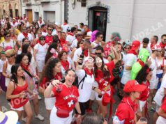 Las peñas de Castejón llenaron de ilusión las calles de la Villa Ferroviaria