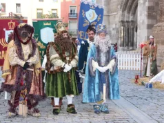 La Cabalgata de Reyes Magos en Tudela llegarán precedida de una nueva carroza y estrenará nuevos tronos Cabalgata de Reyes Magos en Tudela