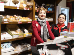 «La gente ha comprado sobre todo sudokus y lectura para el entretenimiento»