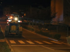 Tudela fumiga sus calles con el apoyo de los agricultores
