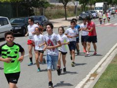 Los alumnos del Benjamín de Tudela corren por el banco de alimentos y proyecto hombre