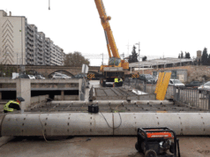 La Confederación Hidrográfica del Ebro instala las compuertas para reducir el riesgo de inundación de Tudela
