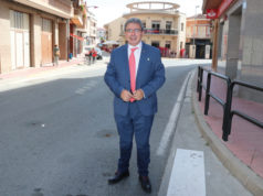 José Ignacio Pardo, Alcalde de Milagro: “Después de tantas malas noticias, la visita de la reina ha sido un momento de alegría” José Ignacio Pardo en una de las calles de Milagro