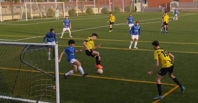 LA-MUELA-ESC.-FUTBOL-10---CD-NOVALLAS-1 CD Novallas