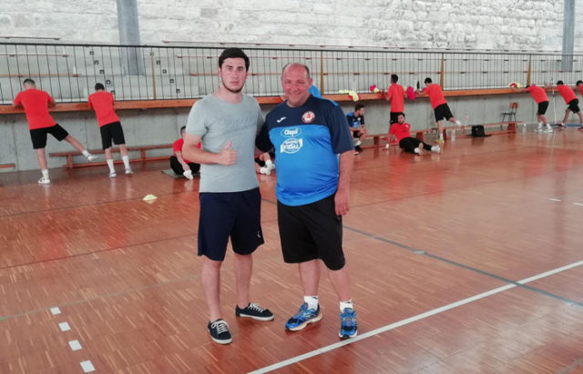 Lorenzo-Nitti,-técnico-de-Latina-de-Serie-A-de-fútbol-sala
