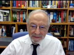 El virólogo Luis Enjuanes, que impartió una conferencia en el último curso