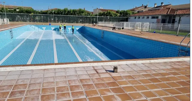 MEMORIA_VALORADA_firmada_abril_2025 (1)-1 Renovación piscinas Buñuel