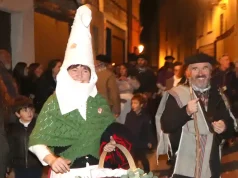 Olentzero y Mari Domigi cambian su paseo navideño por Tudela