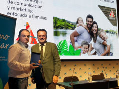 La Federación de familias numerosas premia al parque Sendaviva