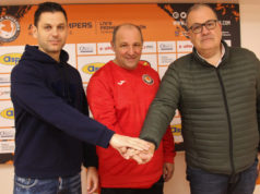 Samuel Pozo, director deportivo, José Lucas Mena 'Pato' y Alberto Ramírez, presidente del Ribera Navarra FS. Imagen de archivo