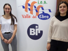 Las alumnas Verónica Barea y Azahara Jiménez presentan su investigación en el VIII Congreso Nacional de Alzhéimer