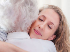 Papá, con un abrazo te diré: “es un gorrión”