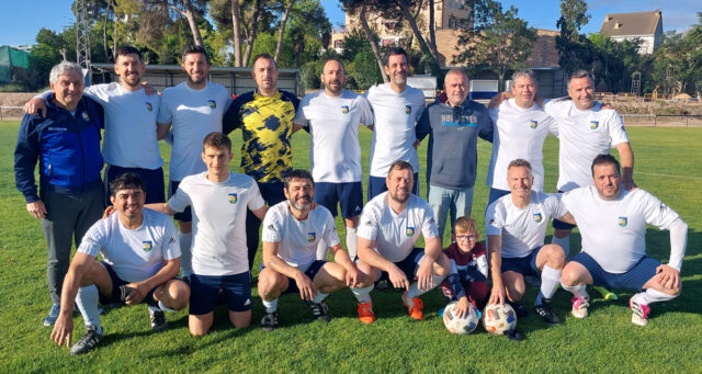 Taburetesniuno-C.D Trofeo de la Amistad