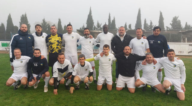 Taburetesniuno-C.D Trofeo de la Amistad