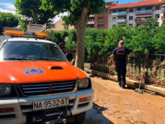Protección Civil de Tudela se suman a las tareas de limpieza en Tafalla