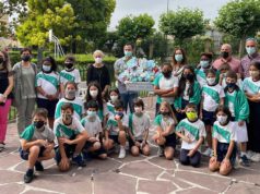 Alumnos de la Anunciata reconocen a los sanitarios como nuestros héroes con bata