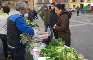 El cardo rojo de Corella brilla en una cita pre-navideña irresistible para los amantes de la gastronomía y la cultura cardo rojo Corella