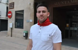 César Tortajada: «Cuando suena el cohete dejo de ser concejal para ser un cascantino más» César Tortajada, concejal de Festejos de Cascante, ante las fiestas de 2026