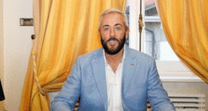 Oscar Pezonaga, Presidente de los Dentistas de Navarra