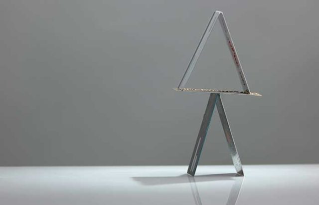 creditcardshouseongreybackground20211006182842utc