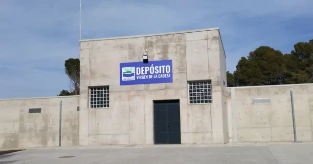 deposito juntoa de aguas (1) depósito de la Junta de Aguas de Tudela