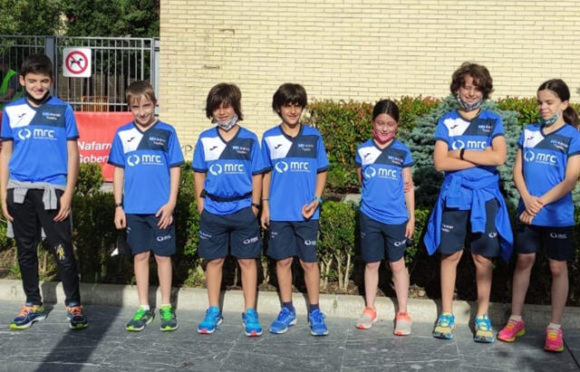 escuela-arenas-triatlon Integrantes de los equipos benjamín, alevín e infantil del Arenas de Triatlón